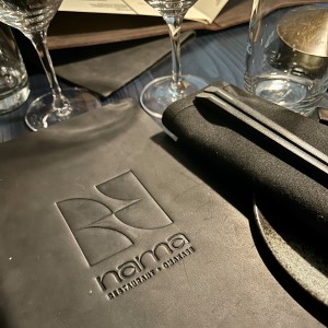Table Setting thumbnail (click to enlarge)